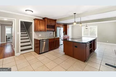 308 Clairmont Drive, Warner Robins, GA 31088 - Photo 4