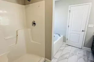 610 Amherst St, Kathleen, GA 31047 - Photo 14