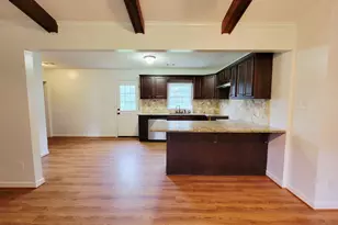 304 Baughs Cross Rd, West Point, GA 31833 - Photo 8