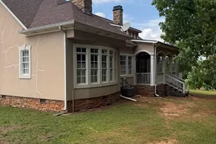 302 Norris Rd, Barnesville, GA 30204 - Photo 8
