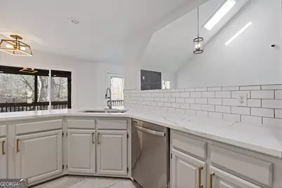 4732 Walnut Bend Drive, Gainesville, GA 30507 - Photo 16