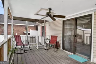 535 E 1st St, Midway, GA 31320 - Photo 6