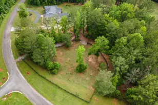 1230 Blalock Lakes Dr, Newnan, GA 30263 - Photo 52