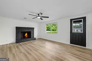 1020 E Mcintosh Rd, Griffin, GA 30223 - Photo 6