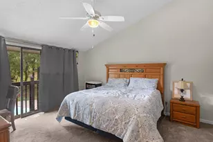 915 Strawberry Ct, Ellenwood, GA 30294 - Photo 14