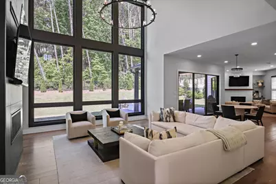 2911 Treeside Terrace SW, Marietta, GA 30066 - Photo 2