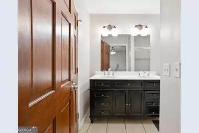 5323 Rockborough Trail, Stone Mountain, GA 30083 - Photo 16