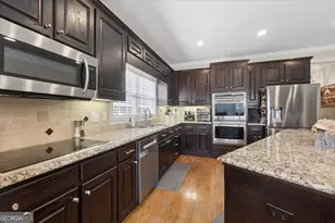 2510 Richards Walk, Loganville, GA 30052 - Photo 12