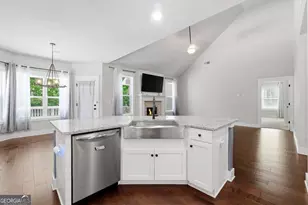 181 Peppertree Dr, Newnan, GA 30265 - Photo 16