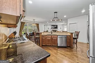 65 Tribune Ln, Sharpsburg, GA 30277 - Photo 6