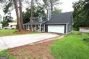 309 Donaldson St, Tifton, GA 31794 - Photo 4