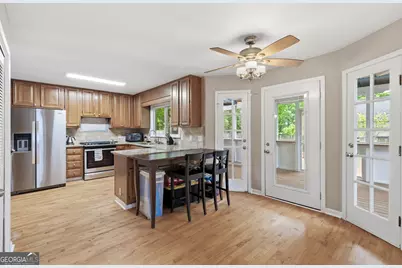 2111 Cornerstone Lane SW, Marietta, GA 30064 - Photo 10
