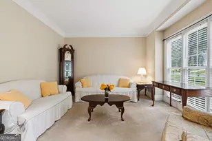 7220 Glen Cove Ln, Stone Mountain, GA 30087 - Photo 8