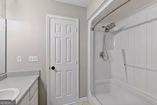 106 Timber Ridge Dr, Brunswick, GA 31525 - Photo 8
