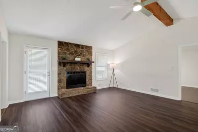 2693 Hawk Drive, Marietta, GA 30066 - Photo 8