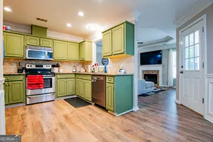 351 Mary Alice Dr, Winder, GA 30680 - Photo 4