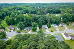 351 Mary Alice Dr, Winder, GA 30680 - Photo 10