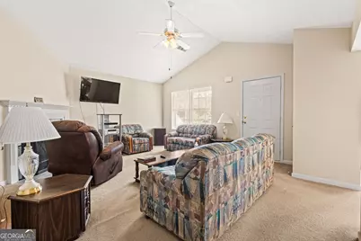 416 Underwood Court, Locust Grove, GA 30248 - Photo 6