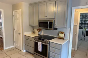 725 Edgewater Pl, Hahira, GA 31632 - Photo 8