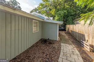 2329 Reynolds St, Brunswick, GA 31520 - Photo 32