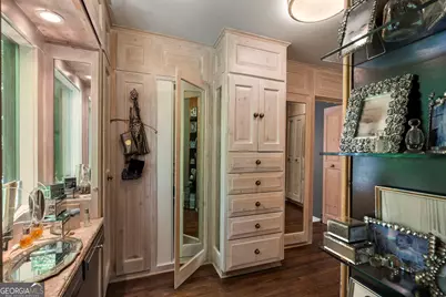 1575 Northridge Road NE, Sandy Springs, GA 30350 - Photo 44