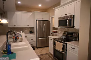 11 Gray Wolf Dr, Brunswick, GA 31525 - Photo 10