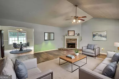 210 Reeves Road, Jackson, GA 30233 - Photo 12