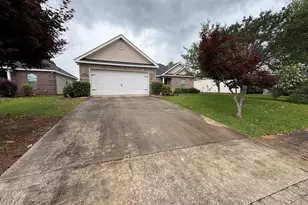 322 Manchester Ln, Byron, GA 31008 - Photo 2