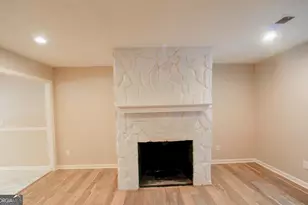 125 Brooks Dr, Tyrone, GA 30290 - Photo 6