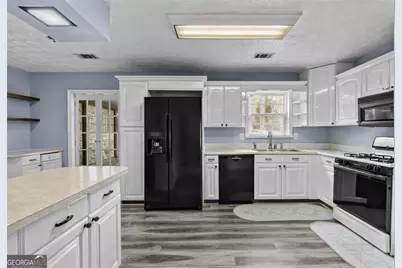 3720 Quail Hollow Trail, Snellville, GA 30039 - Photo 10