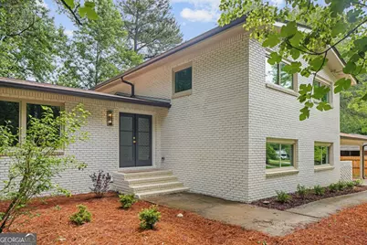 2820 Ponderosa Circle, Decatur, GA 30033 - Photo 2
