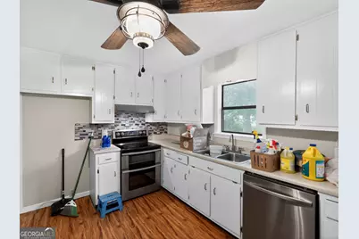 75 Plantation Avenue, Carrollton, GA 30117 - Photo 8