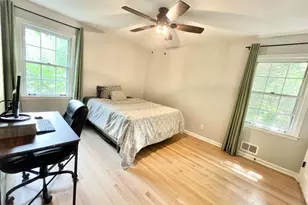 3154 Barkside Ct, Atlanta, GA 30341 - Photo 16
