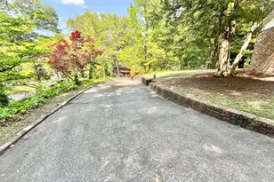 3154 Barkside Ct, Atlanta, GA 30341 - Photo 30