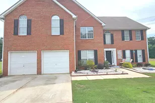 151 Olympic Dr, Fayetteville, GA 30215 - Photo 2