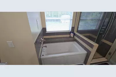 1658 Duren Fields Way, Lithonia, GA 30058 - Photo 18