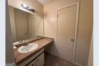 5140 High Point Road #21, Union City, GA 30291 - Photo 10