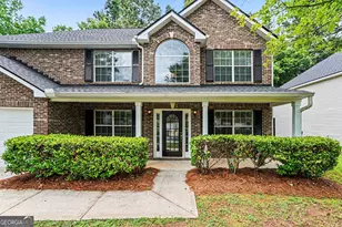 129 Kentwood Springs Dr, Hampton, GA 30228 - Photo 2