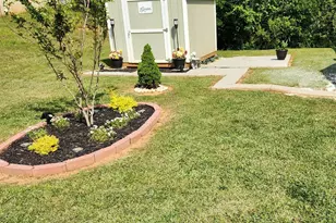 50 Meadowview St, Newnan, GA 30263 - Photo 6