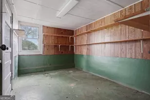 315 E College Ave, Ashburn, GA 31714 - Photo 68
