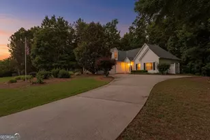 107 Rainwater Ct, McDonough, GA 30252 - Photo 2