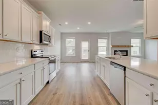 73 St Anne's Pl, Covington, GA 30016 - Photo 18