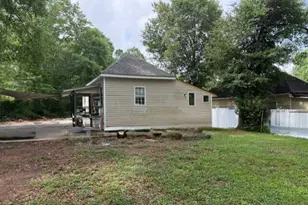 827 Hammock St, Griffin, GA 30224 - Photo 1