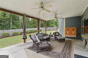 3836 Thompson Lake Dr, Buford, GA 30519 - Photo 6