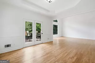 2951 Summitop Ct, Marietta, GA 30066 - Photo 8