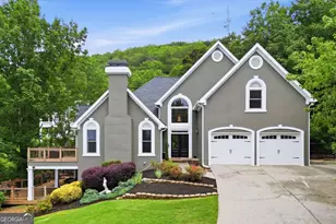 2951 Summitop Ct, Marietta, GA 30066 - Photo 2
