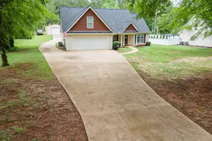 1368 Glass Bridge Rd, Lagrange, GA 30240 - Photo 2