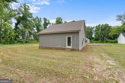 126 Woods Avenue, Portal, GA 30450 - Photo 18