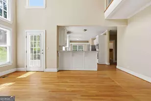 519 Emerald Lake Ln, Buford, GA 30518 - Photo 10