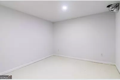 1124 N Beddingfield Drive, Macon, GA 31206 - Photo 18